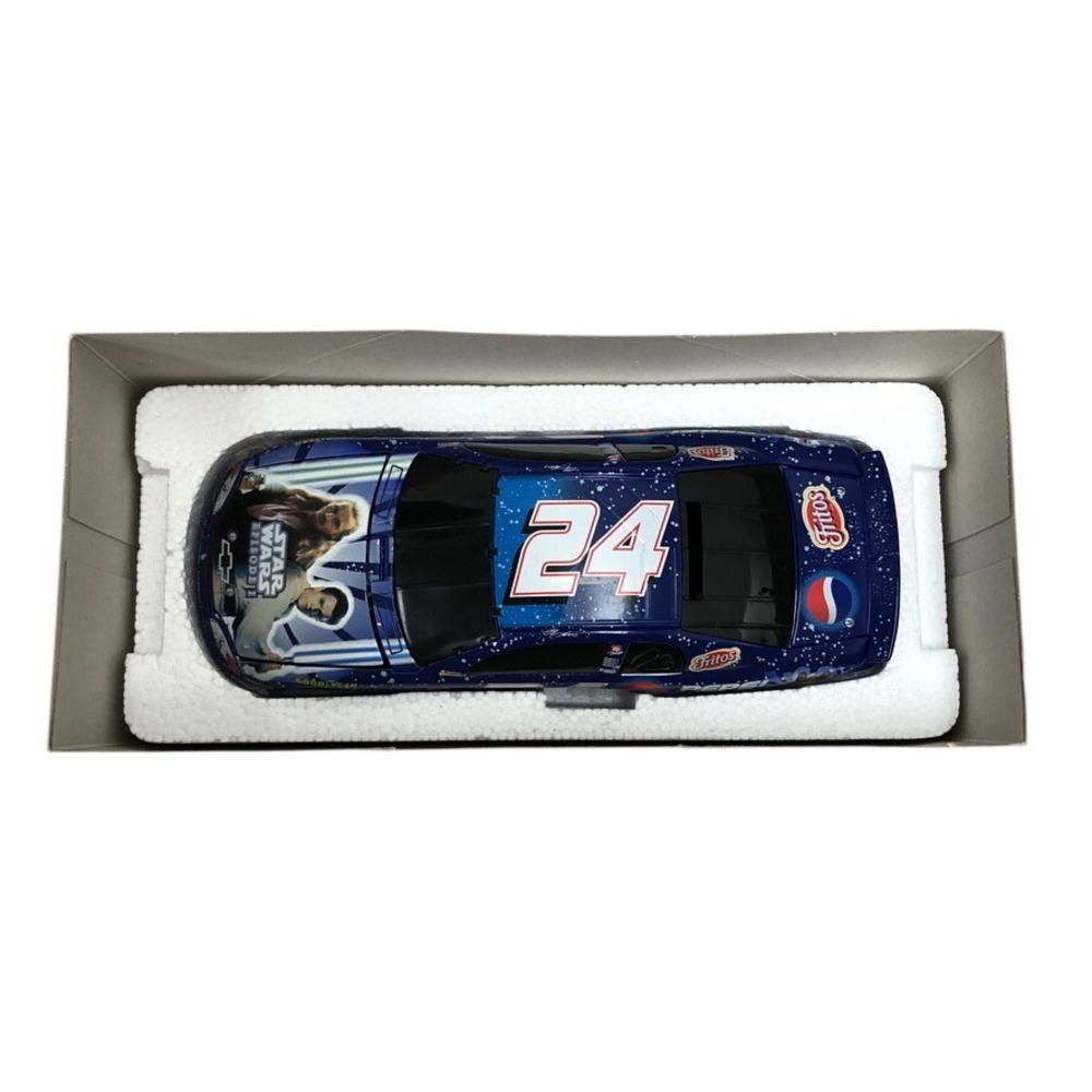 Action Star Wars Episode I Jeff Gordon 1:24 Blue Pepsi Racing Diecast Car
